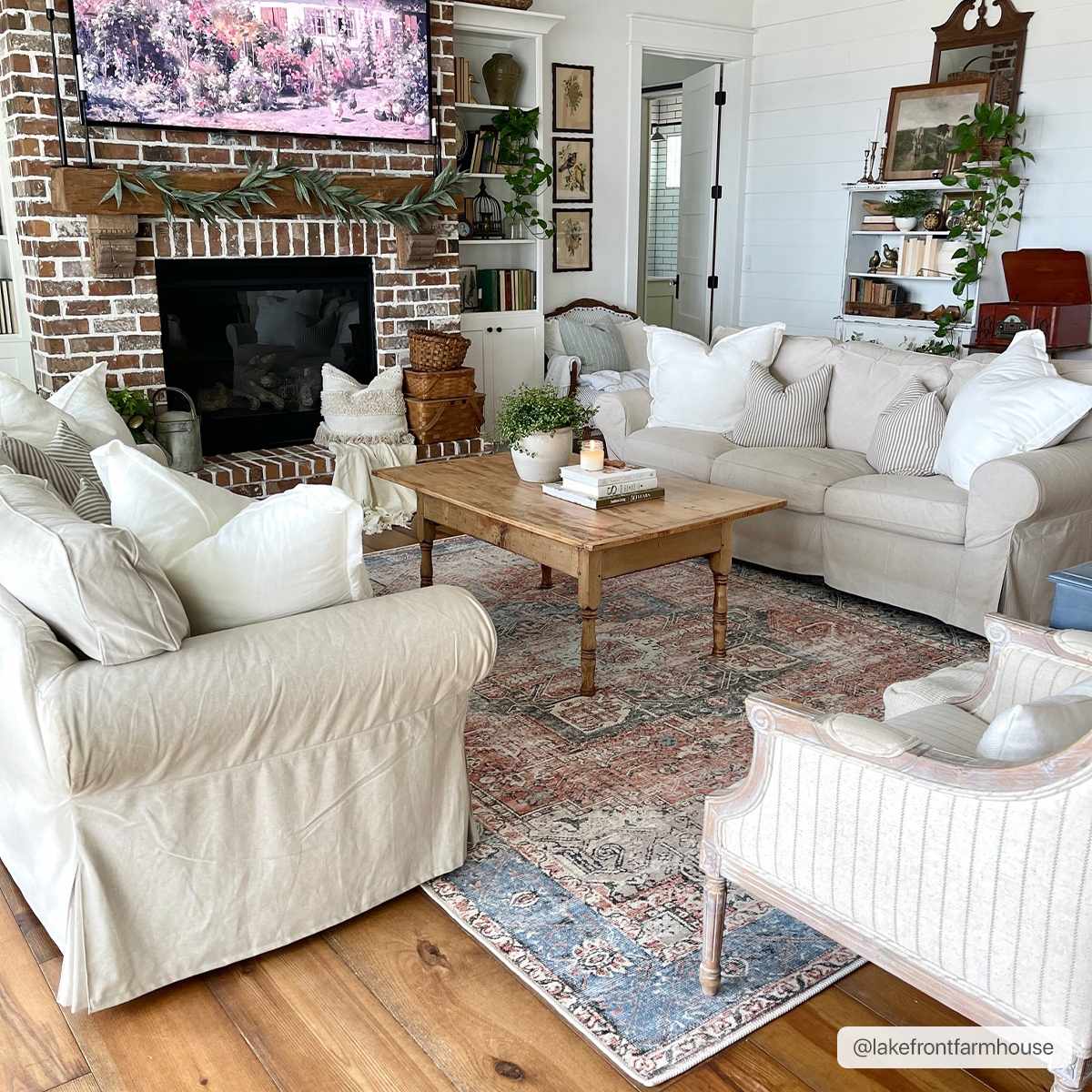 Rosman Distressed Washable Area Rug - Image 6