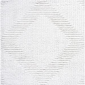 Ashlyn Cream Area Rug