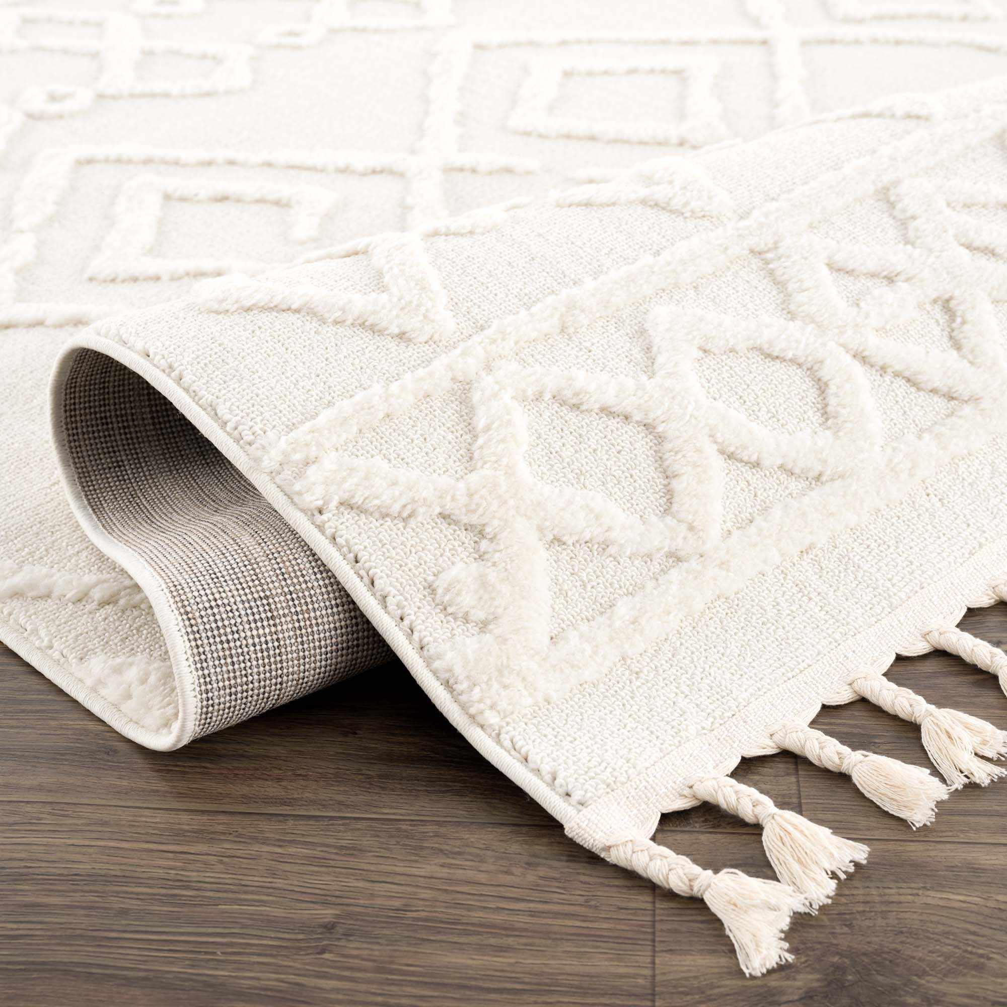 Gyundyukoru Area Rug - Clearance - Image 8