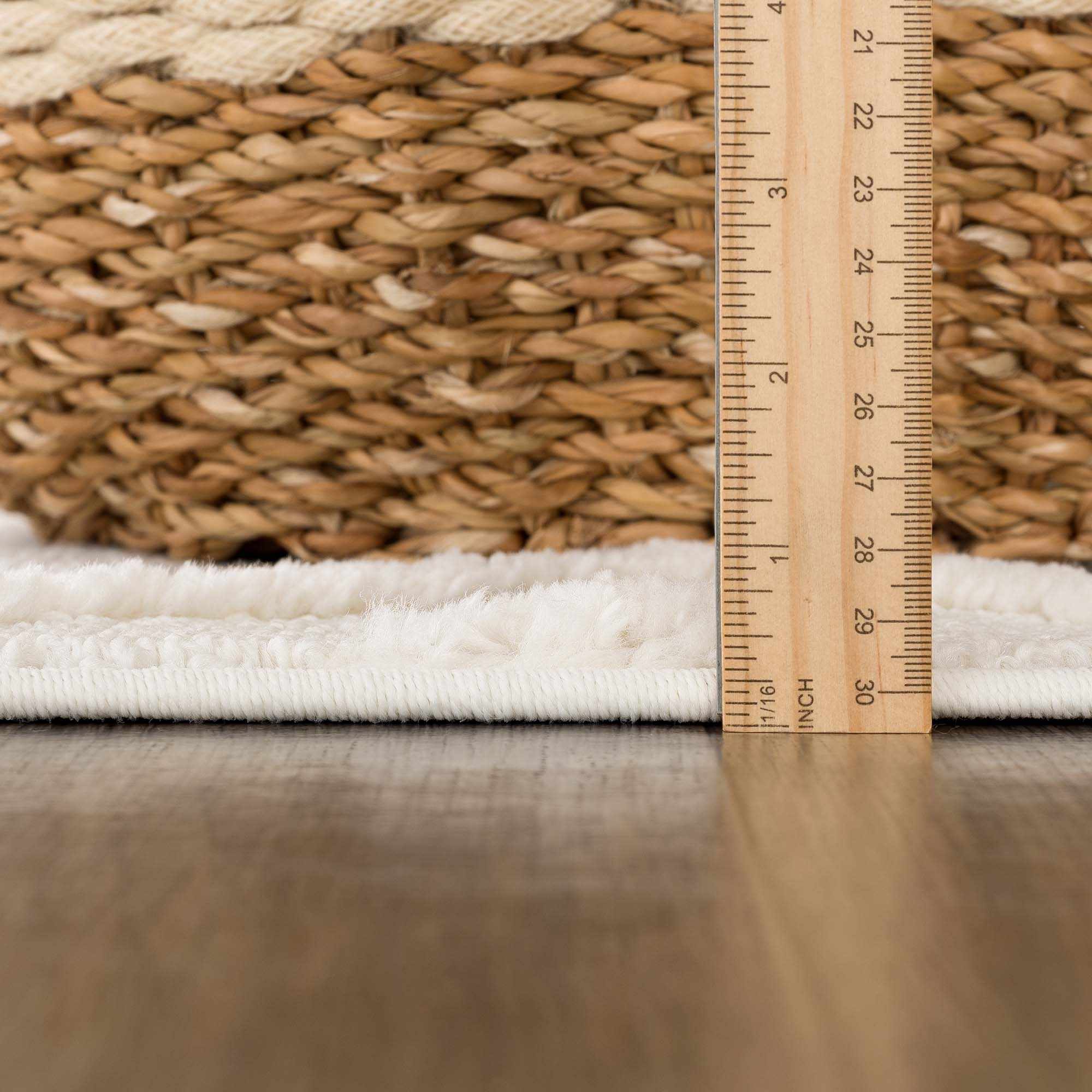 Gyundyukoru Area Rug - Clearance - Image 17