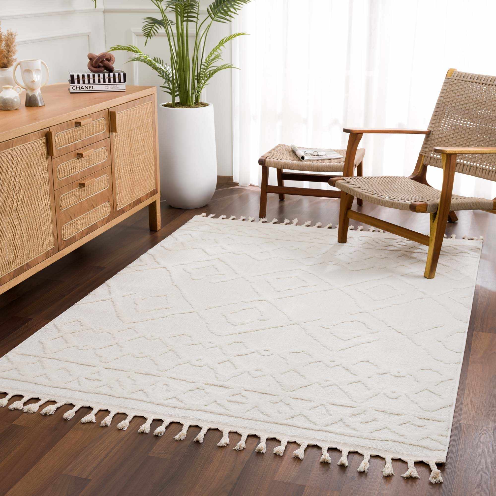 Gyundyukoru Area Rug - Clearance - Image 5