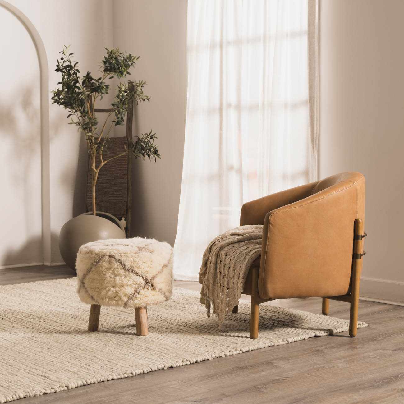 Hanlontown Premium Hand Woven Wool Area Rug - Image 7