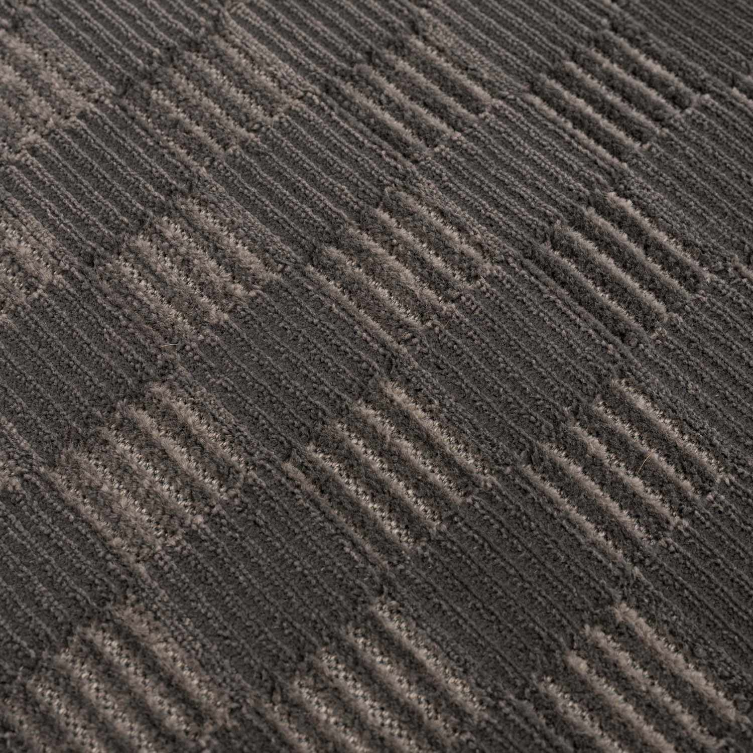 Truls 3D Checkered Washable Rug - Black - Image 14