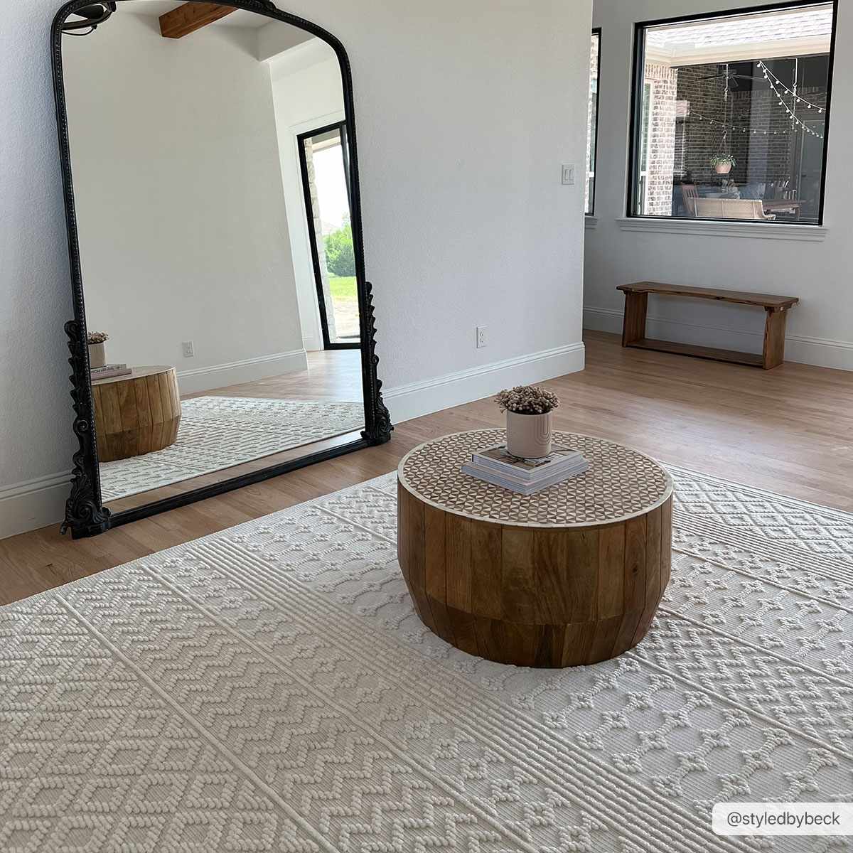 Drago White Washable Area Rug - Image 4