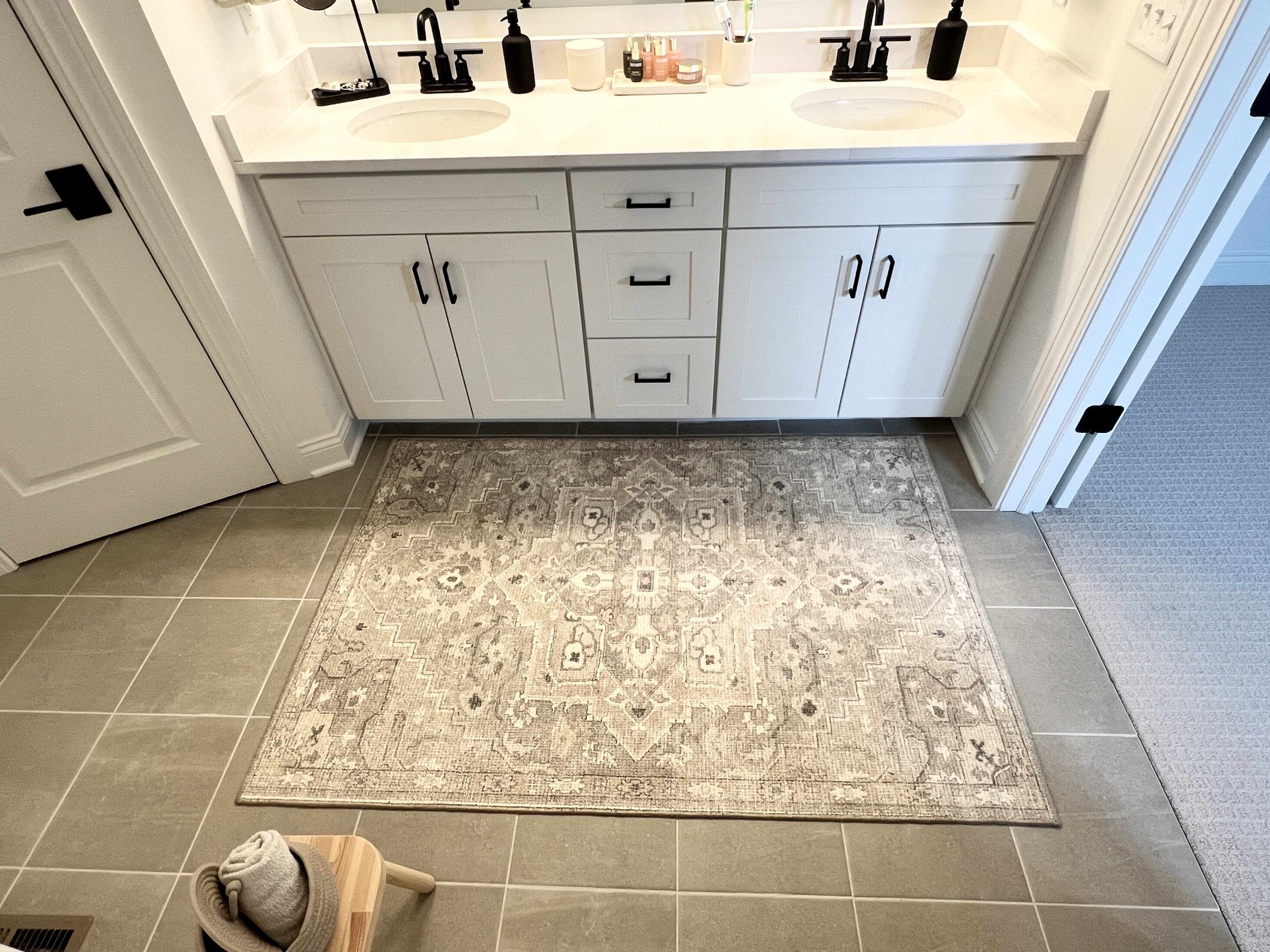 Elle Machine Woven Becki Owens x LIVABLISS BOEC-2301 Area Rug - Image 15