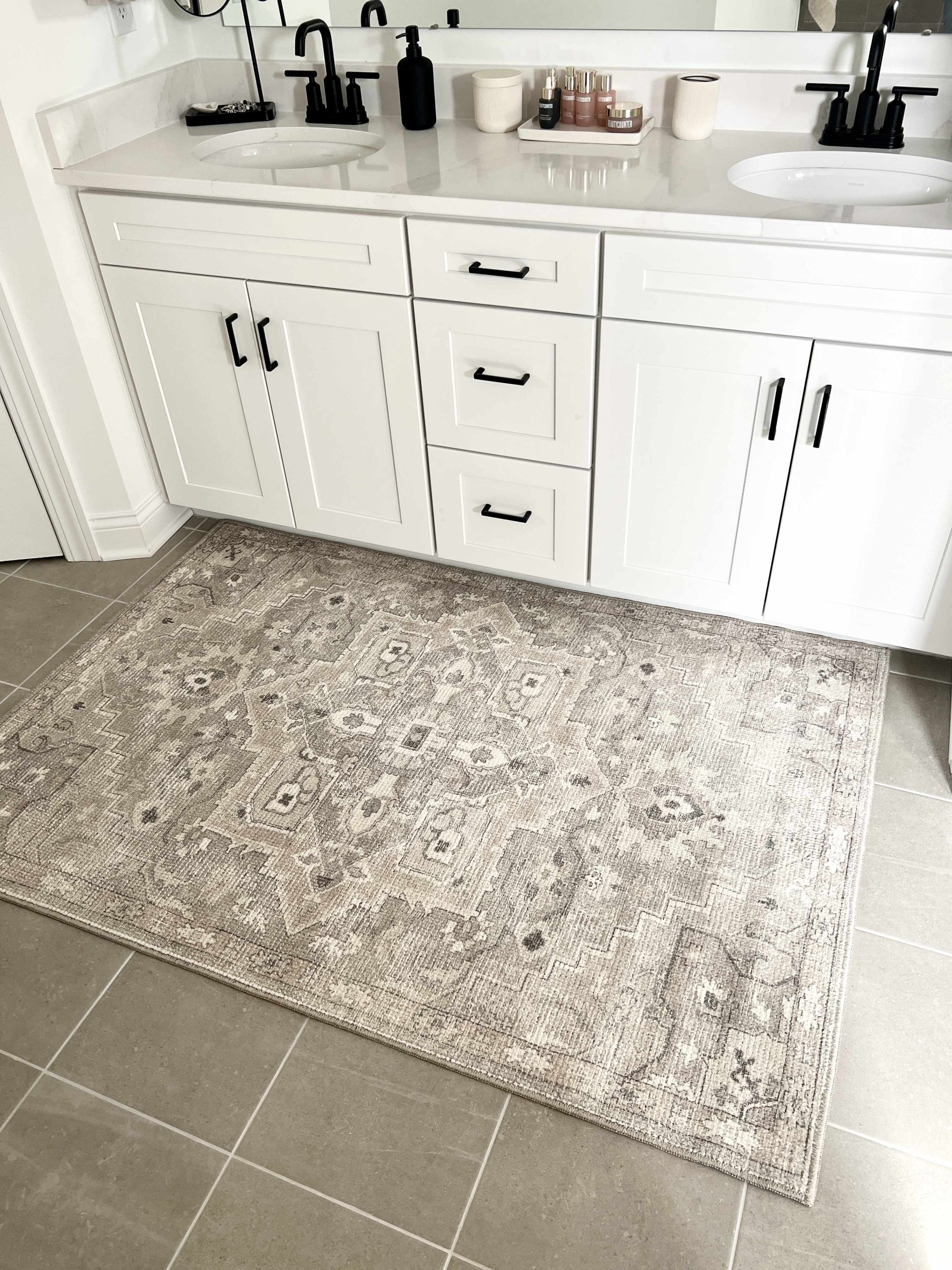 Elle Machine Woven Becki Owens x LIVABLISS BOEC-2301 Area Rug - Image 4