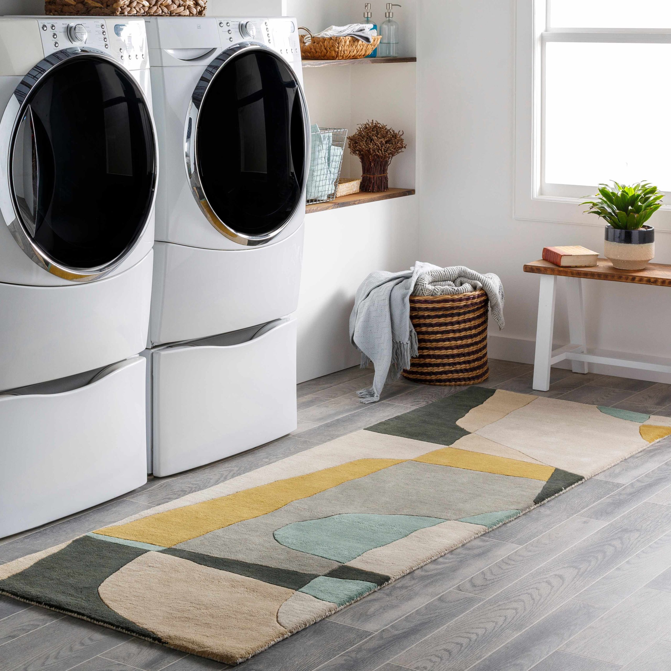 Sneedville Modern Wool Rug - Image 4