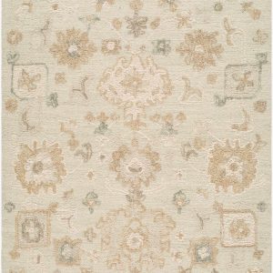 Kyvyne Traditional Handmade Area Rug